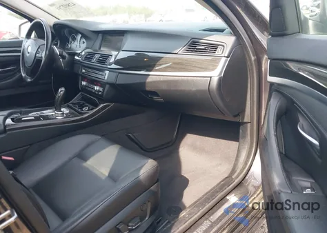 2013 BMW 528I xDrive z USA, uszkodzony, nr VIN WBAXH5C50DDW13775